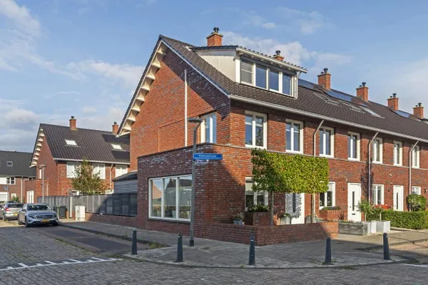 Hoekwoning te koop: Pomonastraat 22, Hoogeland Oost Naaldwijk