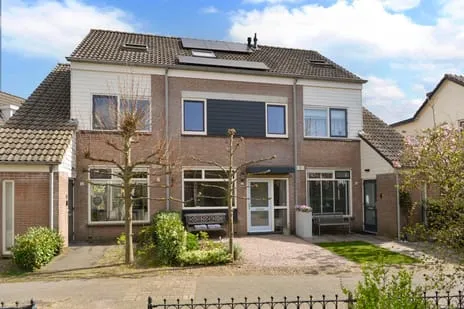 Tussenwoning te koop: Pompstraat 1A, Oude-Oosterhei Baarn