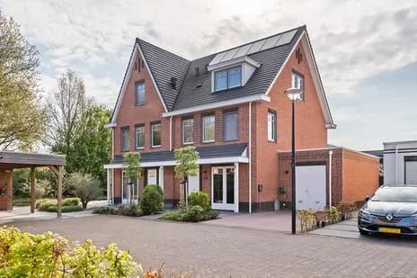 Twee-onder-één-kap te koop: Pontil 3, Broekgraaf-Zuid Leerdam