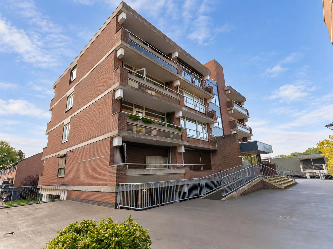 Appartement te koop: Poolster 241, Hoorn