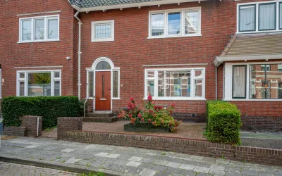 Tussenwoning te koop: Poortstraat 12, Winschoten-Centrum Winschoten