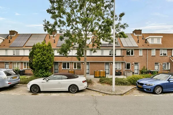 Tussenwoning te huur: Poortwachter 78, Beroepenbuurt Amstelveen