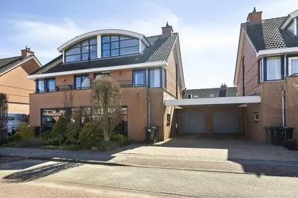 Tussenwoning te koop: Pootvelden 15, Best