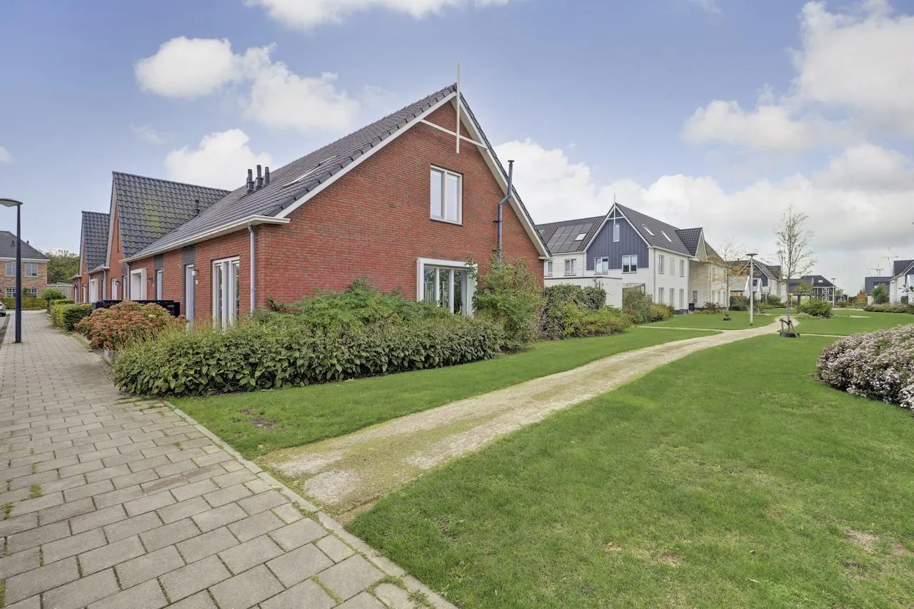 Hoekwoning te koop: Popart 11, Dronten