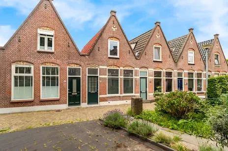 Tussenwoning te koop: Popelmanslaan 24, Staatsliedenkwartier en Landstraten Alkmaar