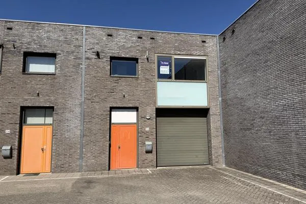 Tussenwoning te huur: Popovstraat 96, Bedrijventerrein Marslanden-Zuid Zwolle