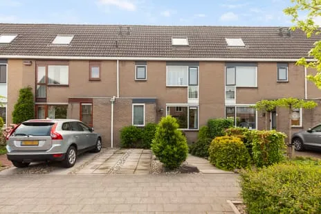 Tussenwoning te koop: Populierendreef 63, Drevenbuurt Vlaardingen