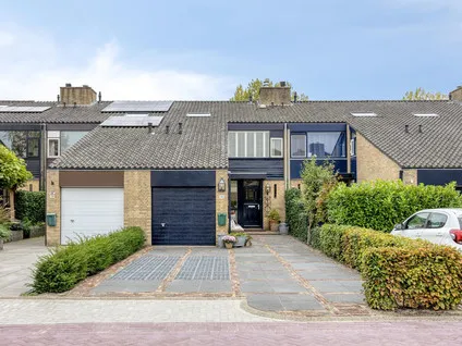 Tussenwoning te koop: Populierenlaan 141, Langeland Krimpen Aan Den Ijssel