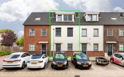 Tussenwoning te koop: Populierenlaan 4, Zwanenburg Oost Zwanenburg