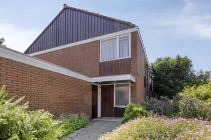 Terraced house for sale: Populierenlaan 50, Populierenbuurt Amstelveen