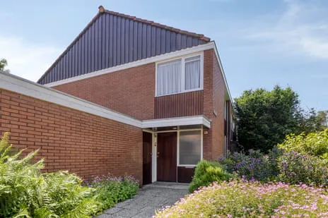 Tussenwoning te koop: Populierenlaan 50, Populierenbuurt Amstelveen