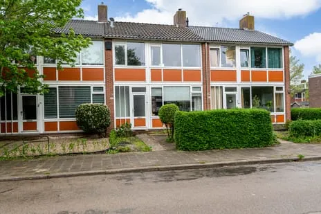 Tussenwoning te koop: Populierenlaan 66, Selwerd Groningen