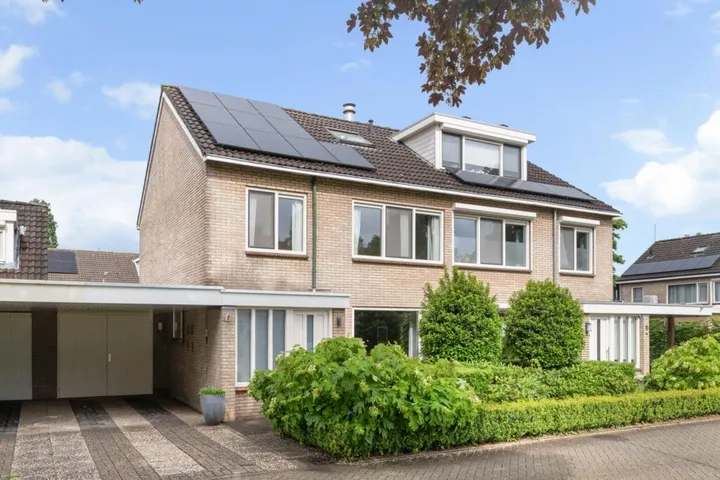 Tussenwoning te koop: Populierenplein 13, De Olykampen Raalte