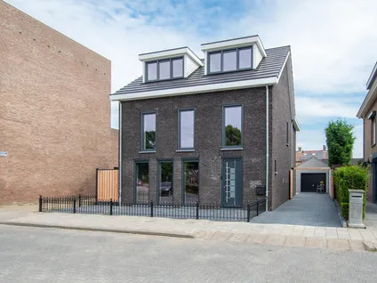Vrijstaande woning te koop: Populierstraat 10, Oss