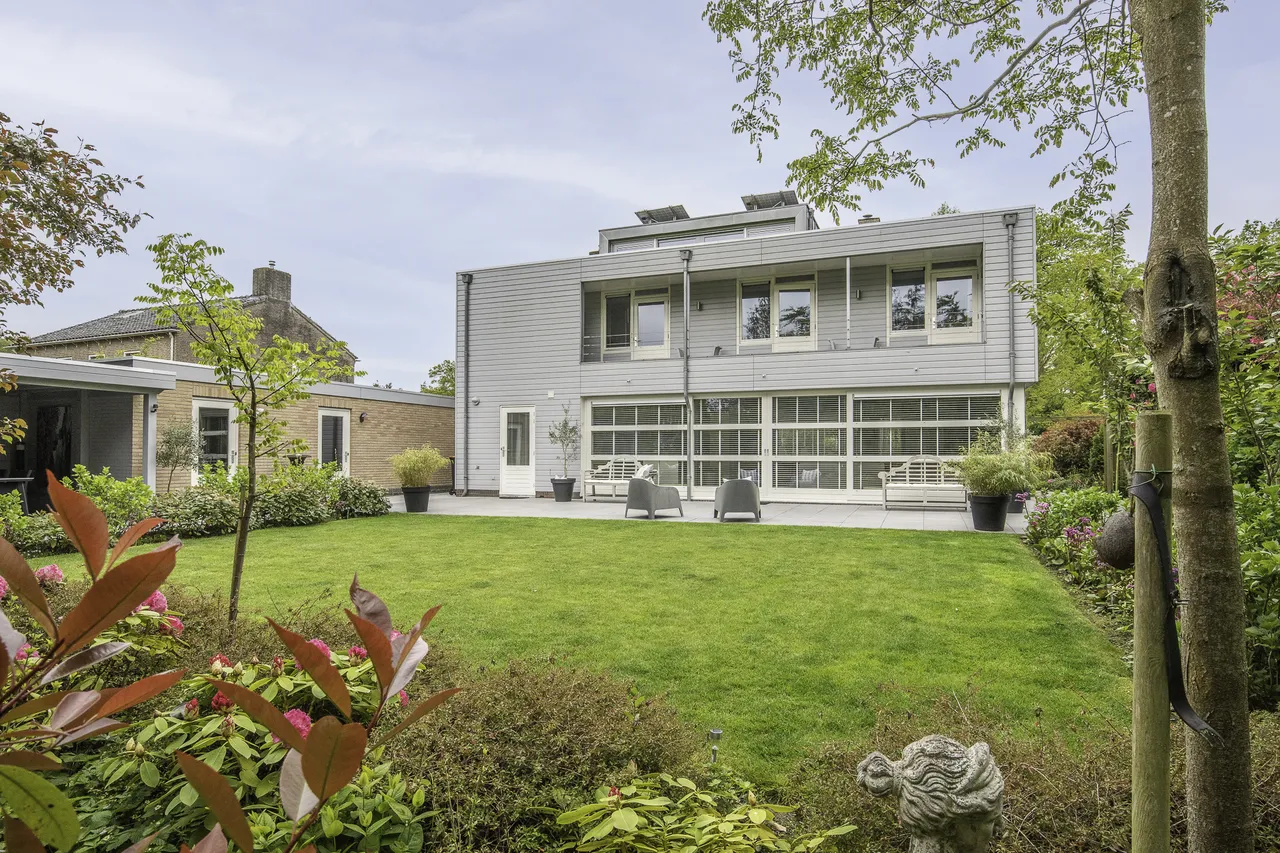 Vrijstaande woning te koop: Port-Natalweg 28, Assen