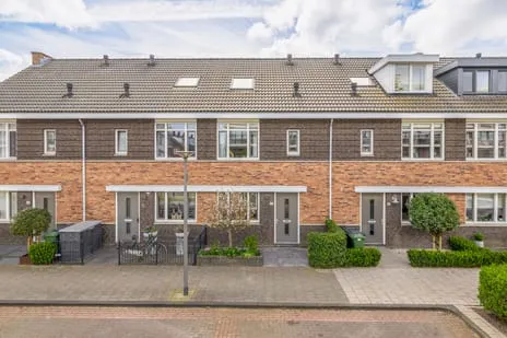 Tussenwoning te koop: Portalaan 10, Hoogeland Oost Naaldwijk