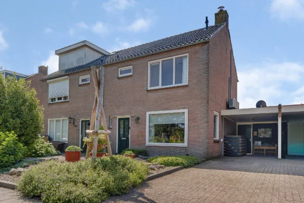 Twee-onder-één-kap te koop: Portlandweg 46, De Blokken Nijverdal