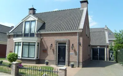 Vrijstaande woning te koop: Posteleinserf 8, Helmond