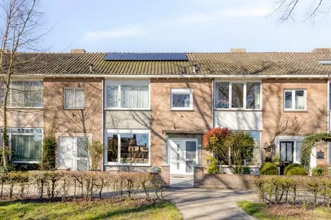 Tussenwoning te koop: Postelse Hoeflaan 183, Westermarkt Tilburg