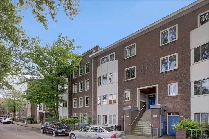 Apartment for rent: Postjeskade 69B, Postjeskade e.o. Amsterdam