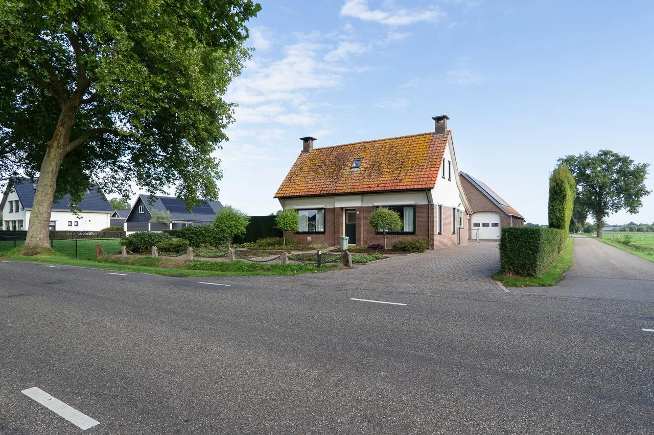 Vrijstaande woning te koop: Postweg 22, De Glind