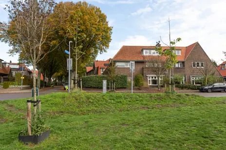 Twee-onder-één-kap te koop: Potgieterlaan 13, Schrijverskwartier Hilversum