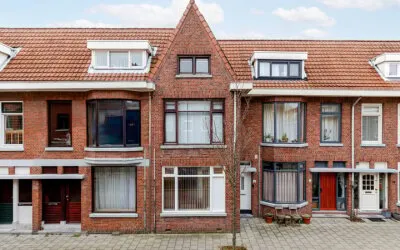 Terraced house for sale: Potgieterstraat 22, Schrijversbuurt Schiedam