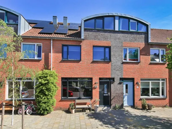 Tussenwoning te koop: Potgieterstraat 48, Potgieterbuurt Haarlem
