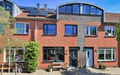 Tussenwoning te koop: Potgieterstraat 48, Potgieterbuurt Haarlem