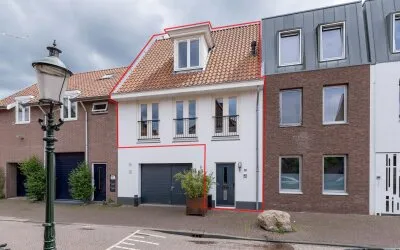 Terraced house for sale: Pothstraat 43, Coninckstraat e.o. Amersfoort