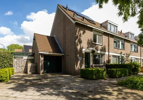 Hoekwoning te koop: Potmeer 1, Zuiderwaard-Westerheul Vinkeveen