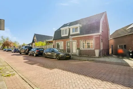 Twee-onder-één-kap te koop: Pottebakkerstraat 16A, Winschoten-Centrum Winschoten