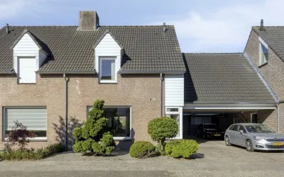 Tussenwoning te koop: Pottenbakker 30, Zeilberg Deurne