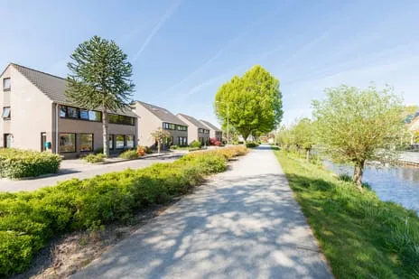 Twee-onder-één-kap te koop: Pottenbakkersstraat 35, Buitenwoel Veendam
