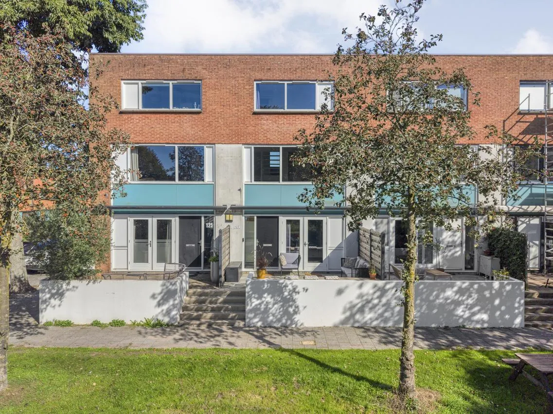Tussenwoning te koop: Pottenbakkerstraat 127, Zwolle