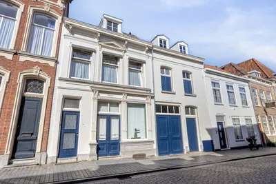 Tussenwoning te koop: Potterstraat 18A, Centrum Bergen Op Zoom