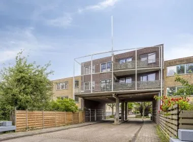Studio for sale: Potvisstraat 1B, Walvisbuurt Amsterdam