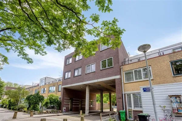 Studio te koop: Potvisstraat 1C, Walvisbuurt Amsterdam
