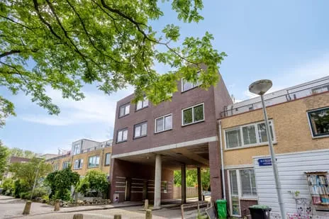Studio for sale: Potvisstraat 1C, Walvisbuurt Amsterdam