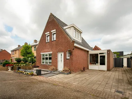 Vrijstaande woning te koop: Pr Bernhardstraat 45, Hoogerheide Hoogerheide