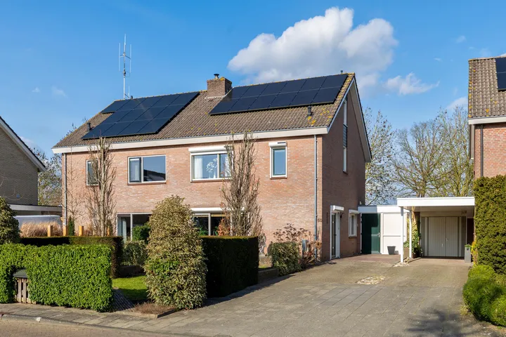 Tussenwoning te koop: Praamstraat 60, Lemelerveld kern west Lemelerveld