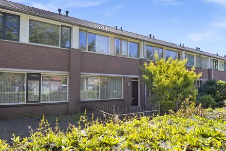 Tussenwoning te koop: Praetoriussingel 5, Zanddonk Waalwijk