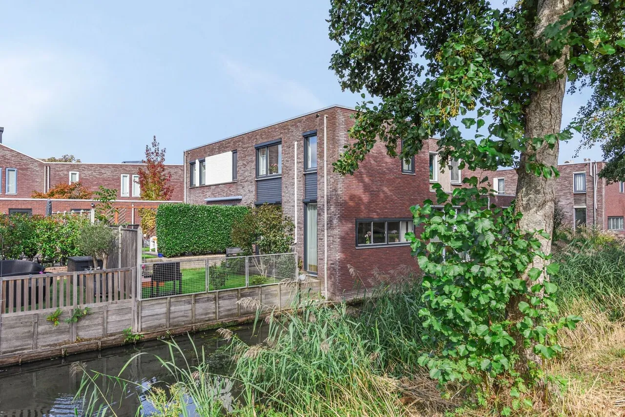 Twee-onder-één-kap te koop: Prattenburgseberg 22, Amersfoort