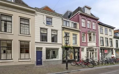 Tussenwoning te koop: Predikherenstraat 8, Breedstraat en Plompetorengracht en omgeving Utrecht