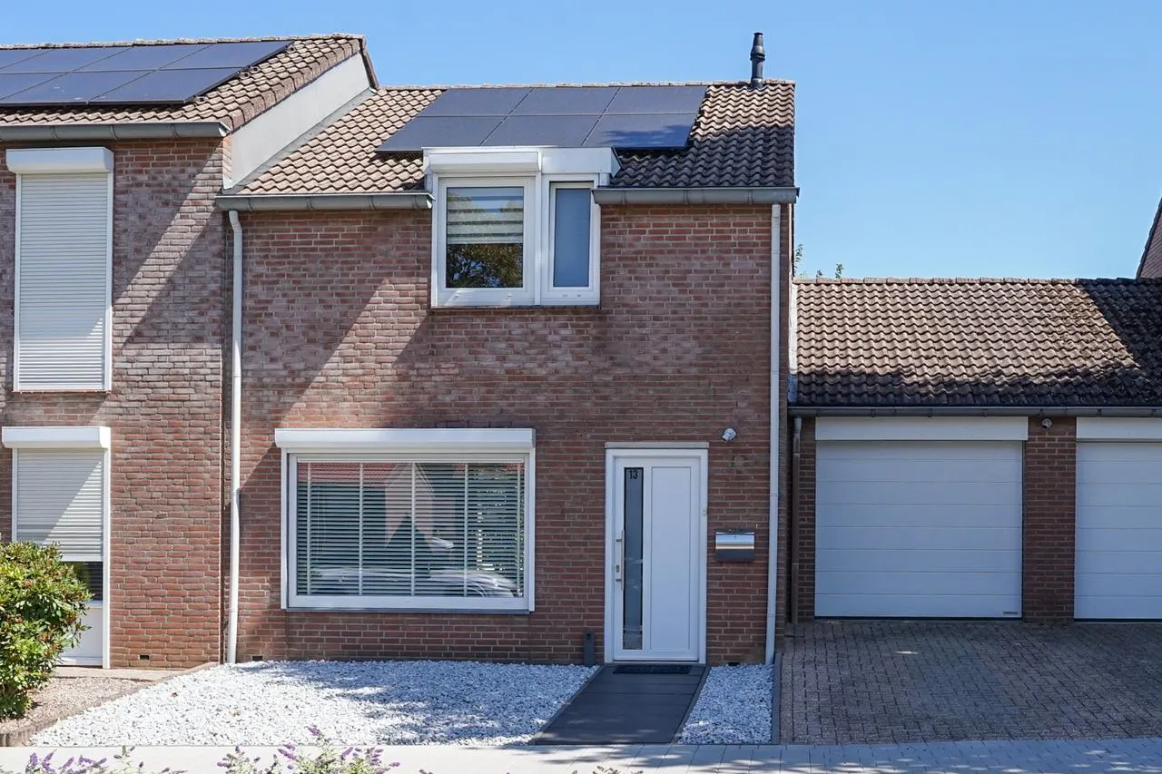Tussenwoning te koop: Prem 13, Landgraaf