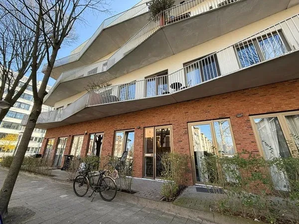 Woning te huur: President Kennedyplantsoen, Rijnbuurt-West Amsterdam