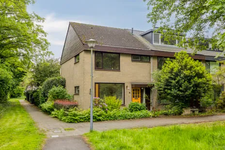 Hoekwoning te koop: President Wilsonweg 12, Ommoord Rotterdam