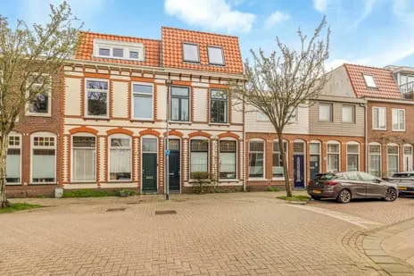 Tussenwoning te koop: President Steijnstraat 35, Nelson Mandelabuurt Haarlem