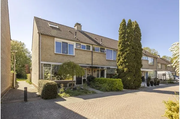 Hoekwoning te koop: Prickwaert 42, Prickwaert en Weresteijn Sliedrecht