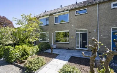 Tussenwoning te koop: Prickwaert 89, Prickwaert en Weresteijn Sliedrecht